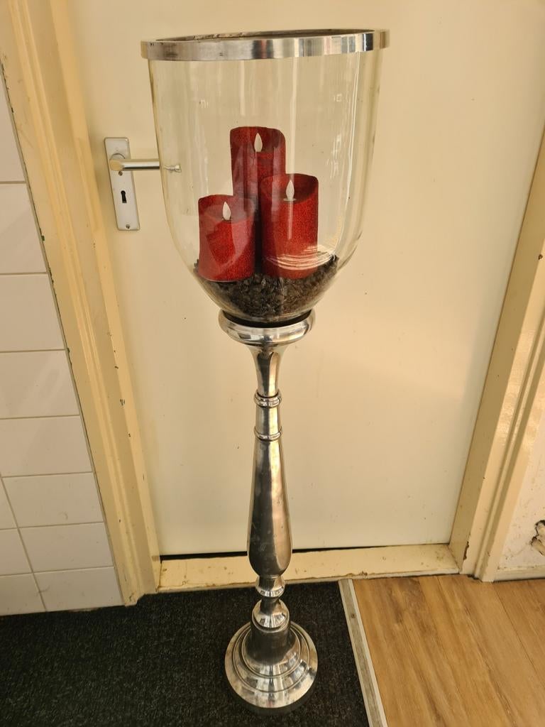 Glazen stolp windlicht kaarsenhouder op voet standaard, Ophalen of Verzenden, Overige materialen, Minder dan 25 cm