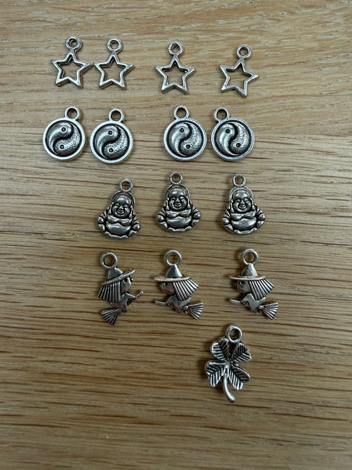15 kralen/hangertjes/bedels, Ophalen of Verzenden, Nieuw, Bedel