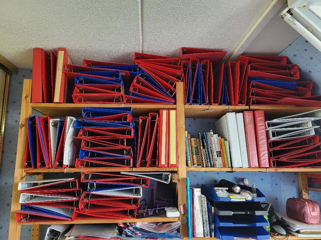 162 st 4 rings multimappen 20 tot 40 mm met 2 showhoezen, Diversen, Schrijfwaren, Gebruikt, Ophalen