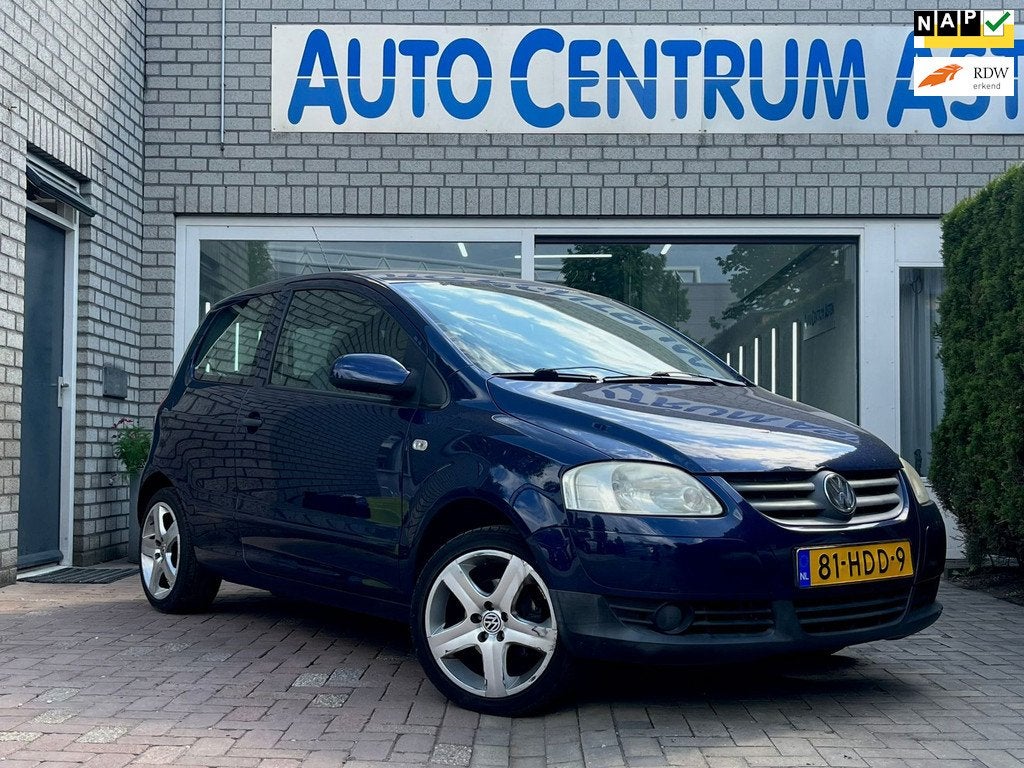 Volkswagen Fox 1.4 Trendline Mooie staat, Auto's, Voorwielaandrijving, 15 km/l, Origineel Nederlands, Bedrijf