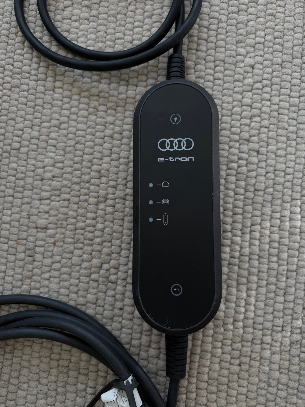 Audi e-tron Universele Oplader, Ophalen, Gebruikt, Laadpaal en Laadkabel