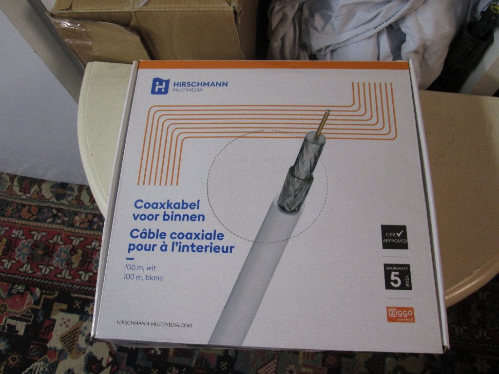 Hirschmann Coax kabel 100 meter dichte doos, Ophalen of Verzenden, Nieuw, 10 meter of meer, Coaxiale kabel
