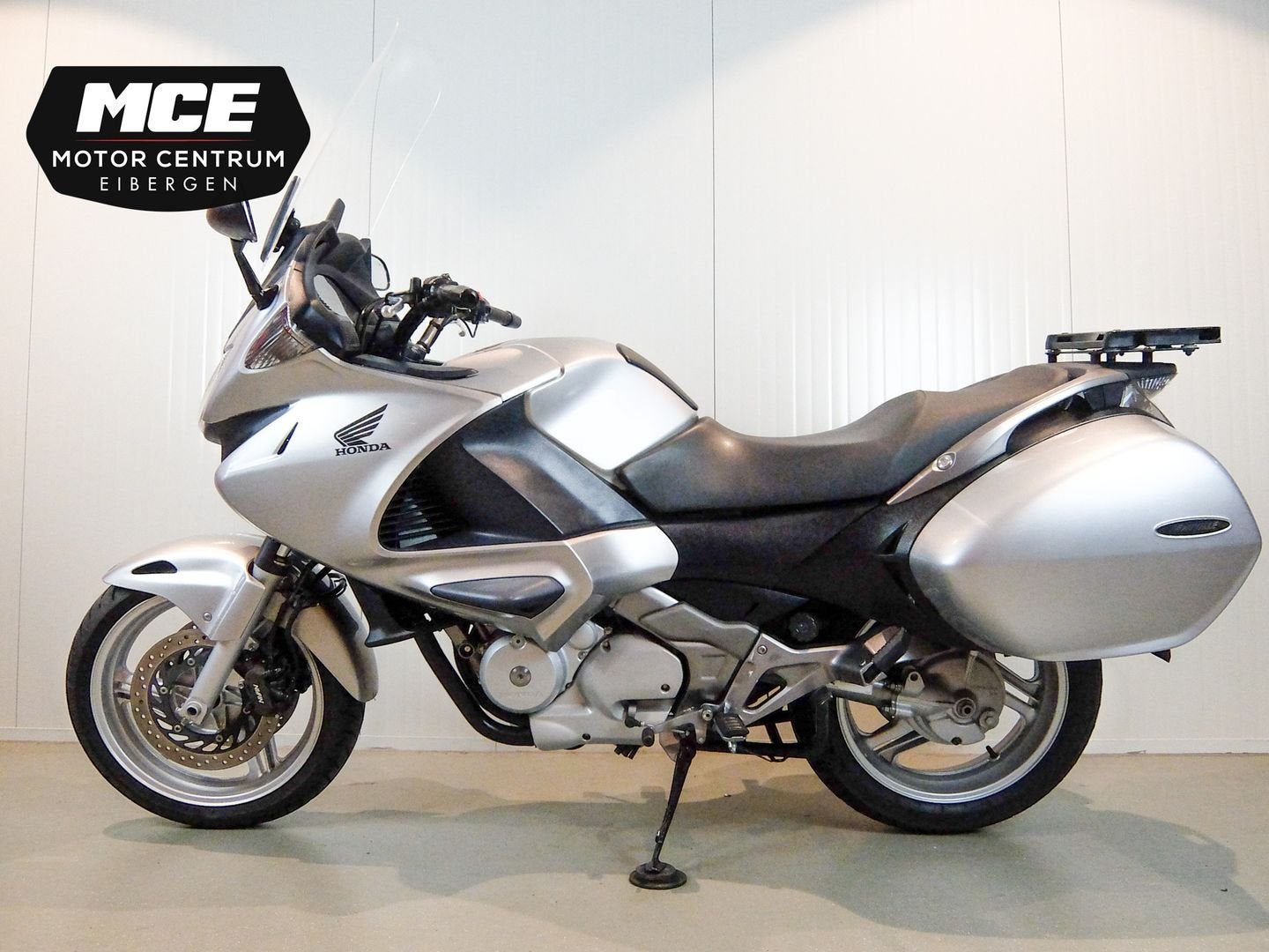 HONDA NT 700 V DEAUVILLE ABS (bj 2012), Motoren, Motoren | Honda, 2 cilinders, HONDA, Motorrijbewijs A, Bedrijf