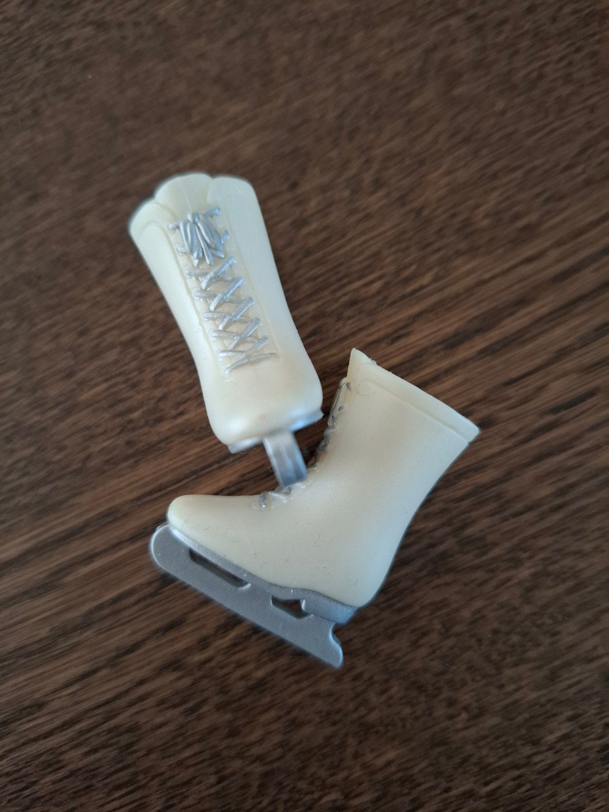 Blythe originele schaatsen, Ophalen of Verzenden, Zo goed als nieuw, Kleertjes