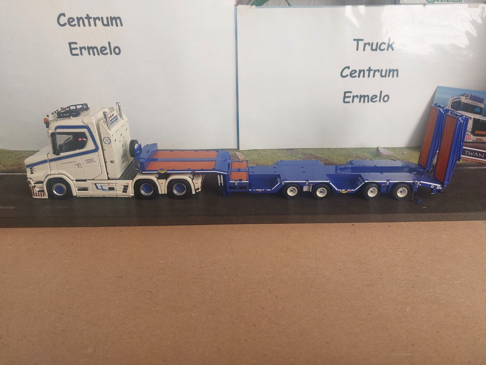 Twan bierings Scania Torpedo met dieplader en certificaat, Ophalen of Verzenden, Nieuw, Bus of Vrachtwagen, Wsi