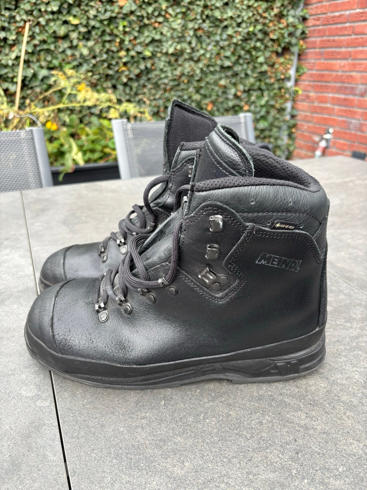 Meindl S3 Bergschoenen / Werkschoenen - Maat 43, Ophalen of Verzenden, Gebruikt