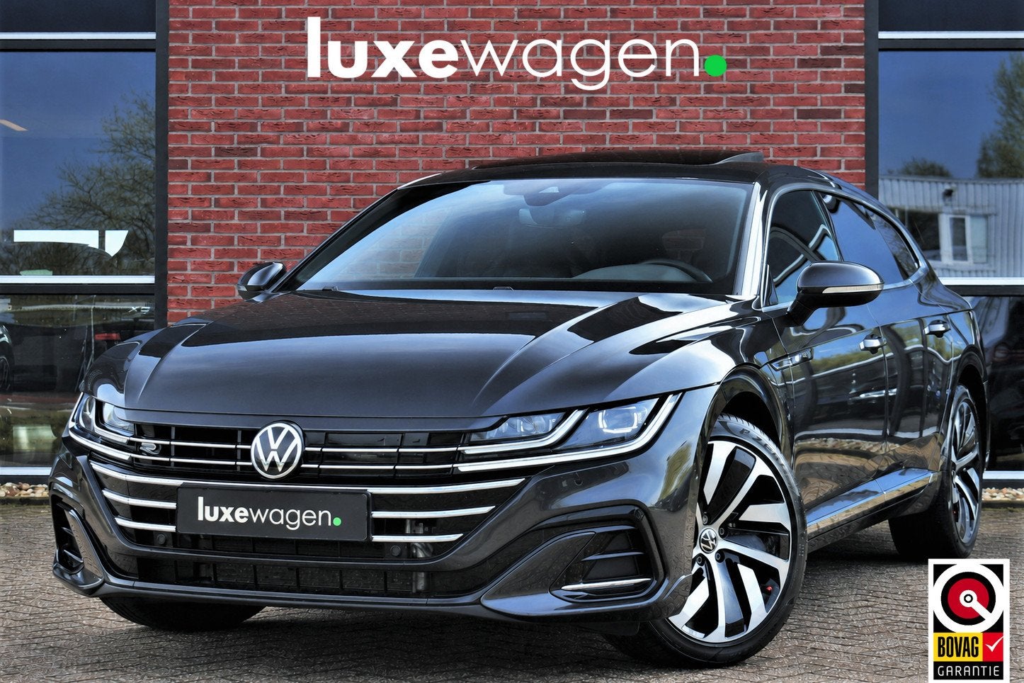 Volkswagen Arteon Shooting Brake 1.4 TSI eHybrid R-Line Pano, 12 maanden, Arteon, Gebruikt, Zwart