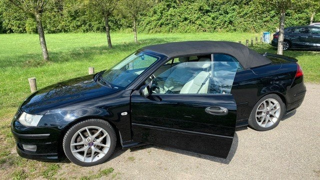 Saab 9-3 Cabrio 2.0 T Aero AUT 2005 LPG zwart, Beige, 4 cilinders, Cabriolet, 4 stoelen