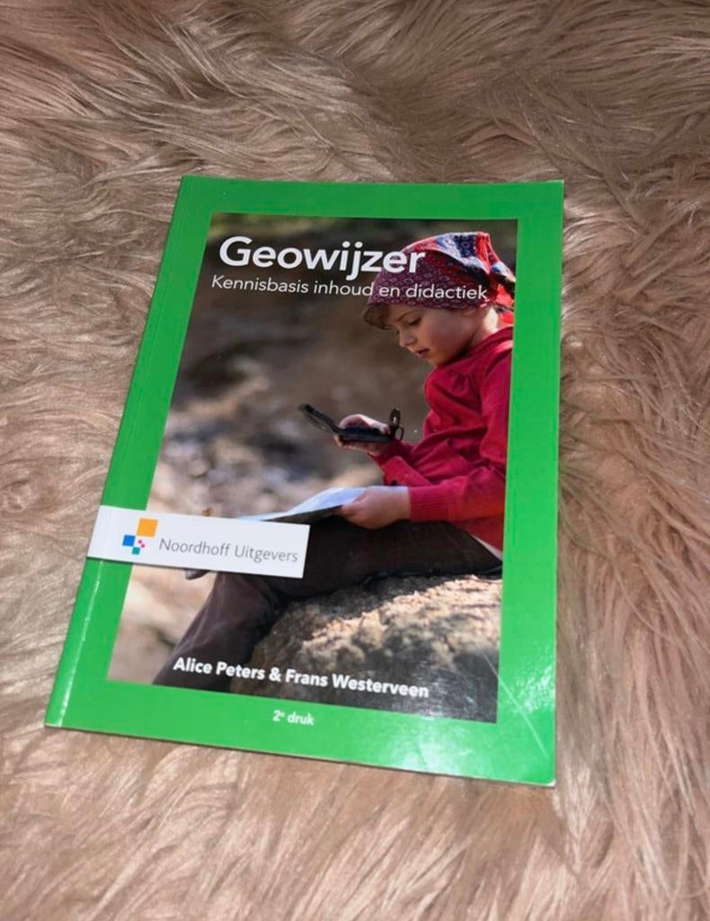 Geowijzer: Kennisbasis inhoud en didactiek - 2e druk, Ophalen, Gamma, Zo goed als nieuw, HBO