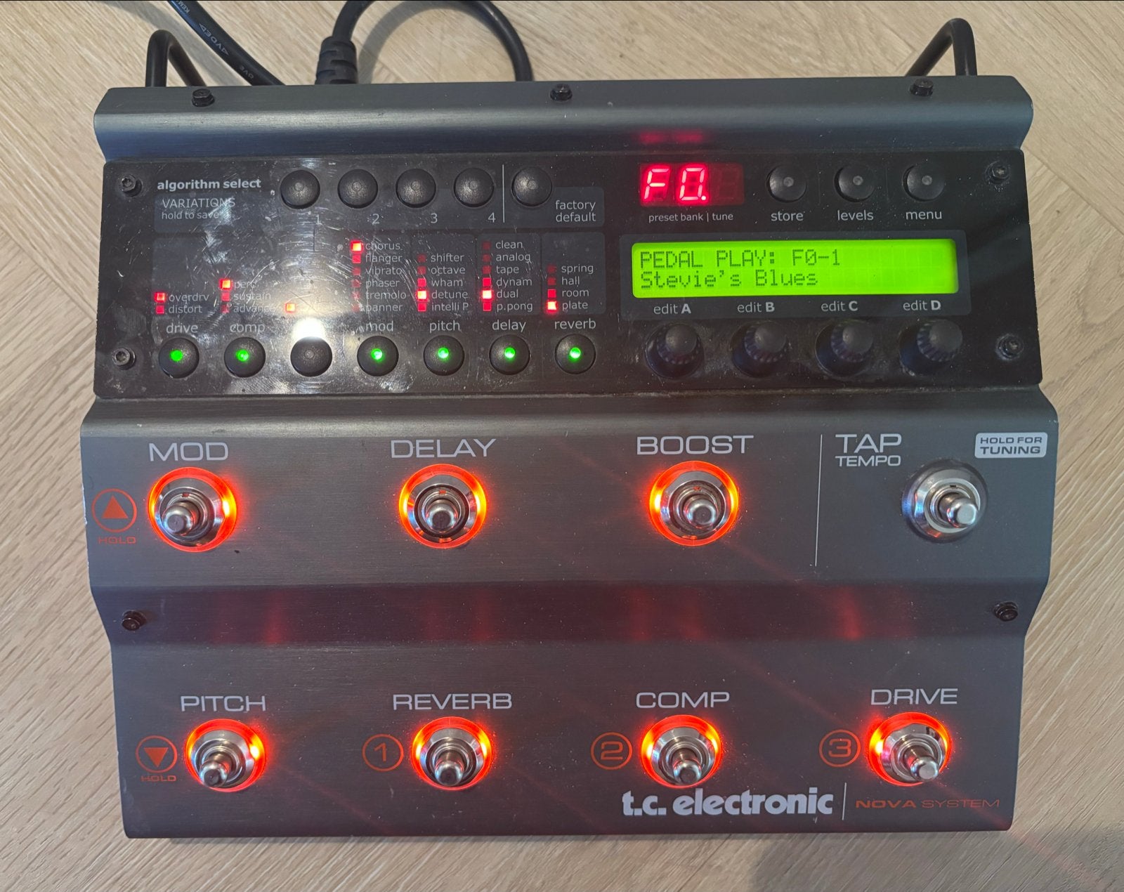 TC Electronic Nova System Multi-effect Gitaarpedaal, Ophalen of Verzenden, Gebruikt, Delay of Echo