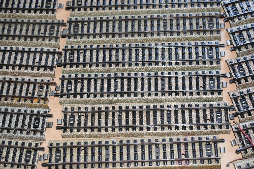 Marklin m rails per 10 stuks € 2,50 , rechte of bochten, Wisselstroom, Gebruikt, Rails, Ophalen of Verzenden