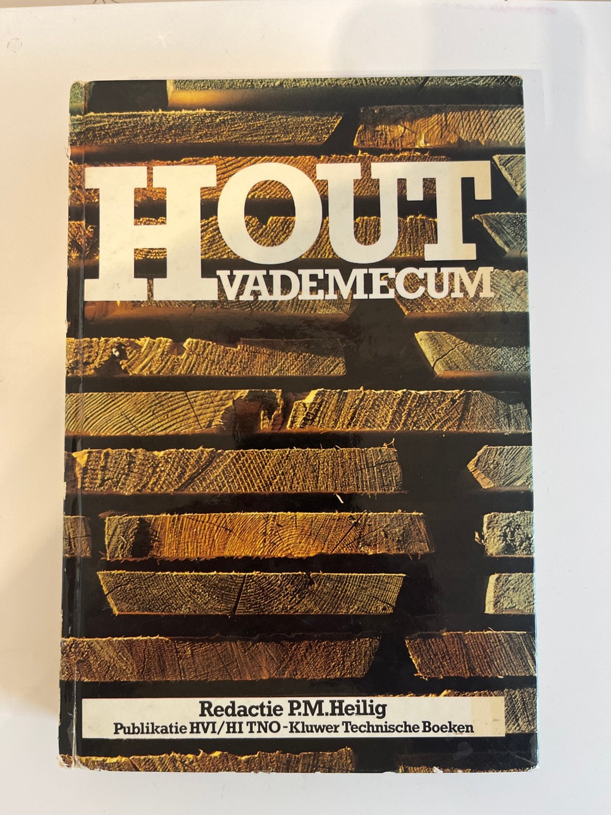 Hout Vademecum - Handboek over houtsoorten en toepassingen, Ophalen of Verzenden, Gelezen, Overige onderwerpen