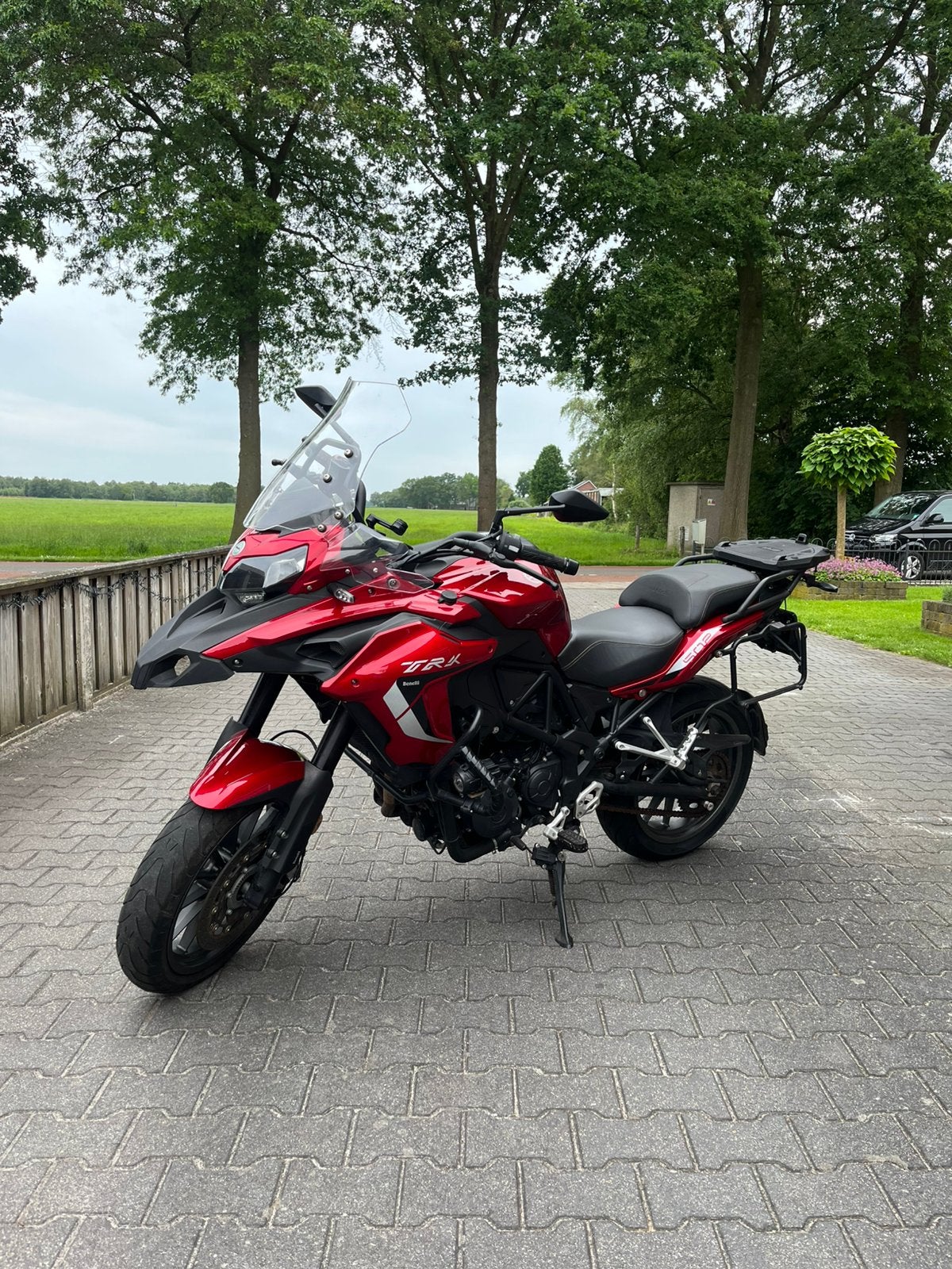 Benelli trk 502, 2 cilinders, Occasion, Particulier, Toermotor