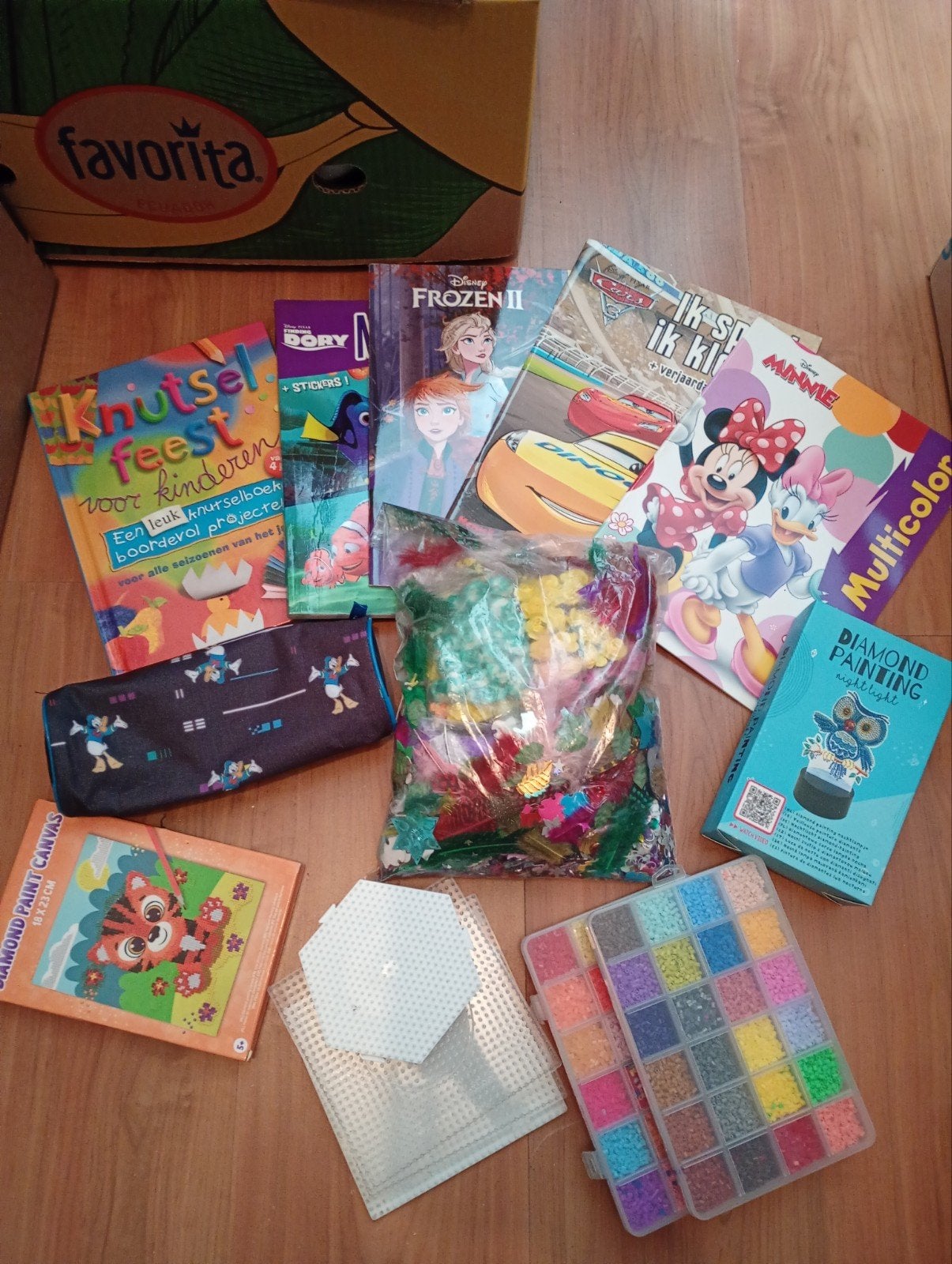 knutselspullen te koop, Hobby en Vrije tijd, Ophalen, Zo goed als nieuw, Overige typen