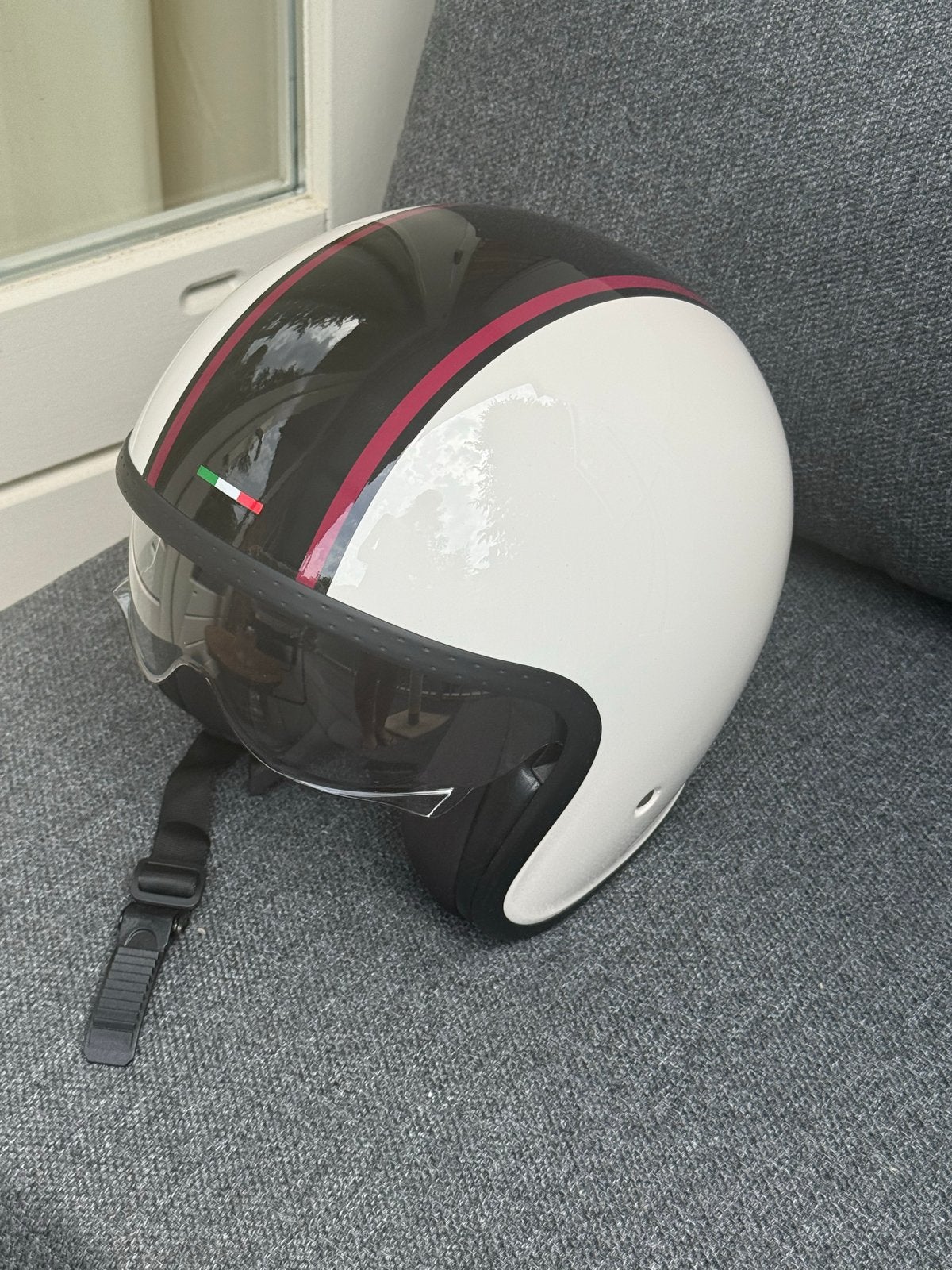Nieuwe Italiaanse scooterhelm maat S, Overige merken, Jethelm, Ophalen of Verzenden, Nieuw zonder kaartje