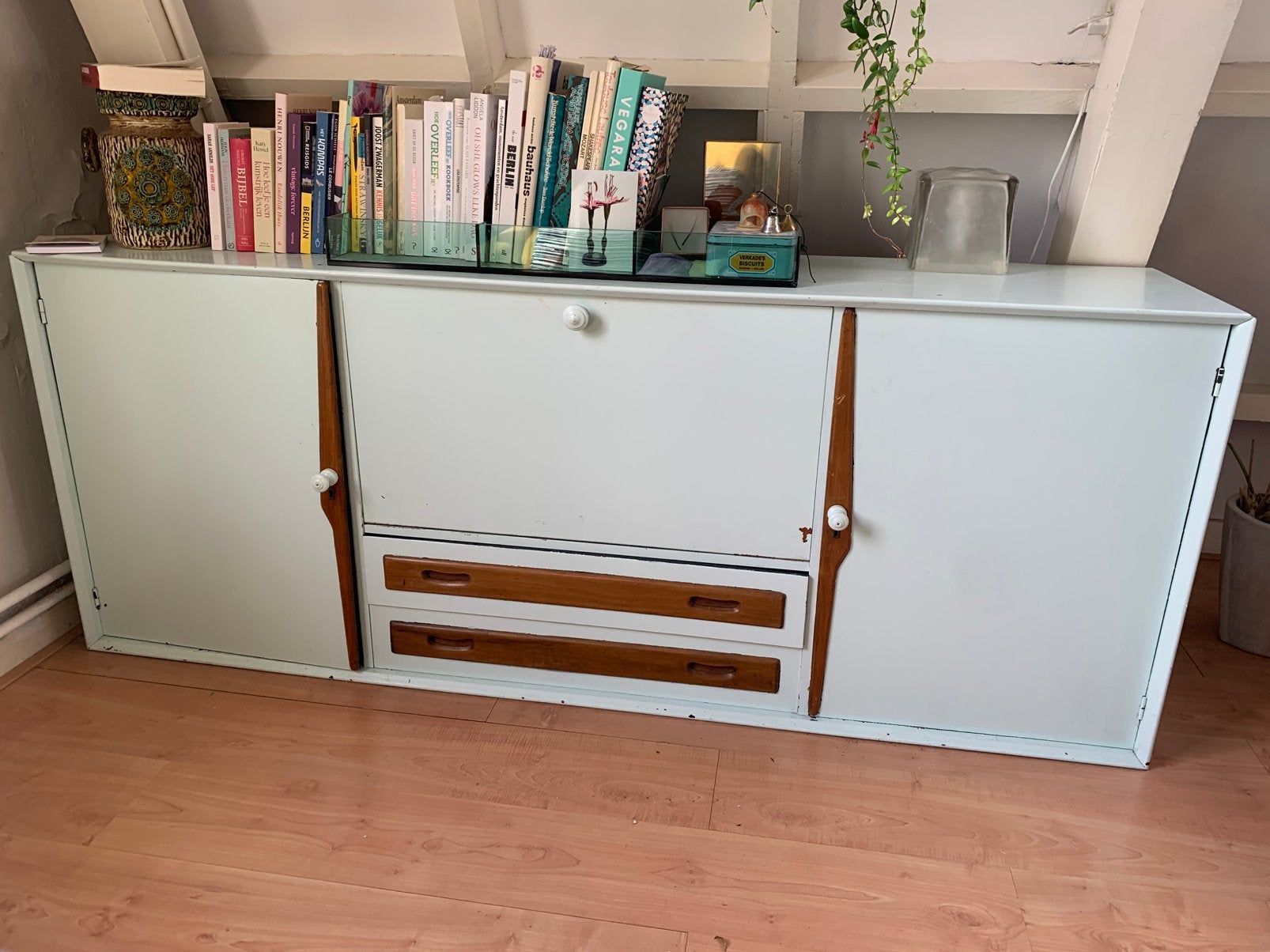 Vintage mid-century kast / dressoir, Ophalen of Verzenden, Gebruikt, 25 tot 50 cm, Minder dan 50 cm
