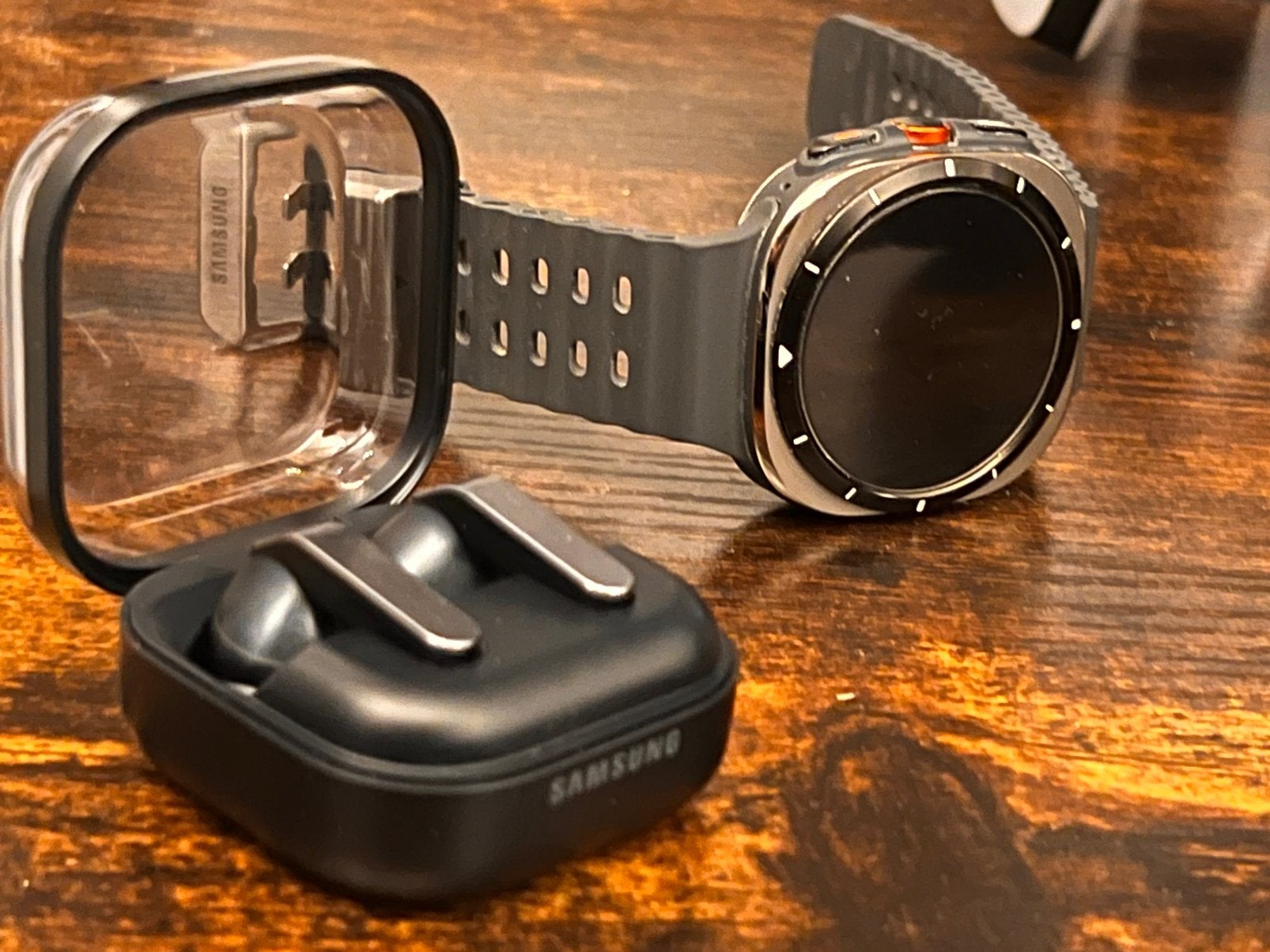 Samsung S26 Ultra 512GB + Watch Ultra + Buds4 + Spigen Case⁠, Ophalen, Polarisatiefilter, Zo goed als nieuw, 50 tot 60 mm