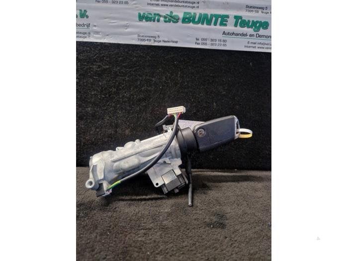 Kontaktslot + Sleutel van een Volkswagen Golf, Gebruikt, -, Volkswagen, -