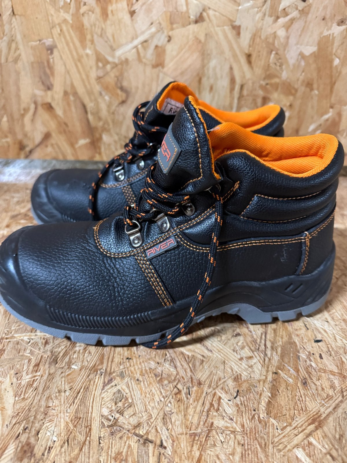 River S3 SRC Veiligheidsschoenen Maat 41 - Zwart/Oranje, Ophalen of Verzenden, Zo goed als nieuw