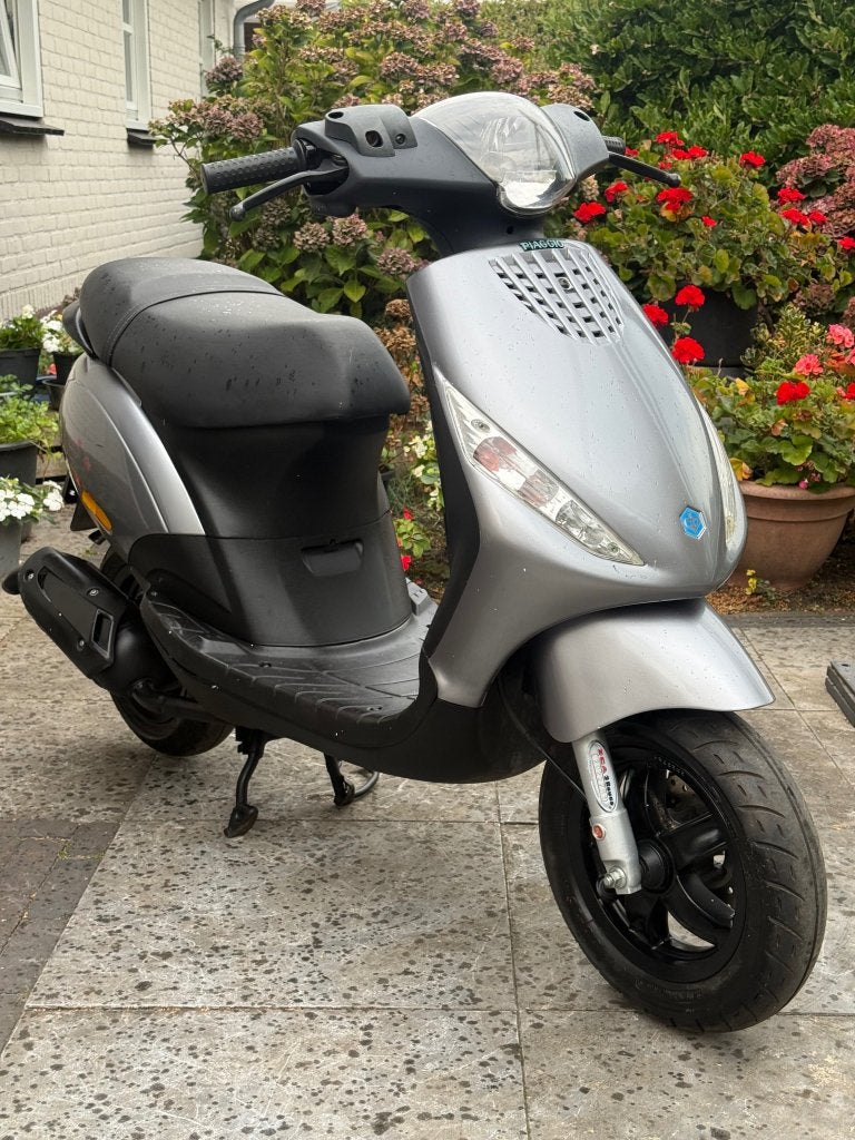 ⭐️Piaggio zip 2 takt Brom 2011 Nette staat 3726 Km⭐️, Niet ingevuld, Niet ingevuld, Niet ingevuld