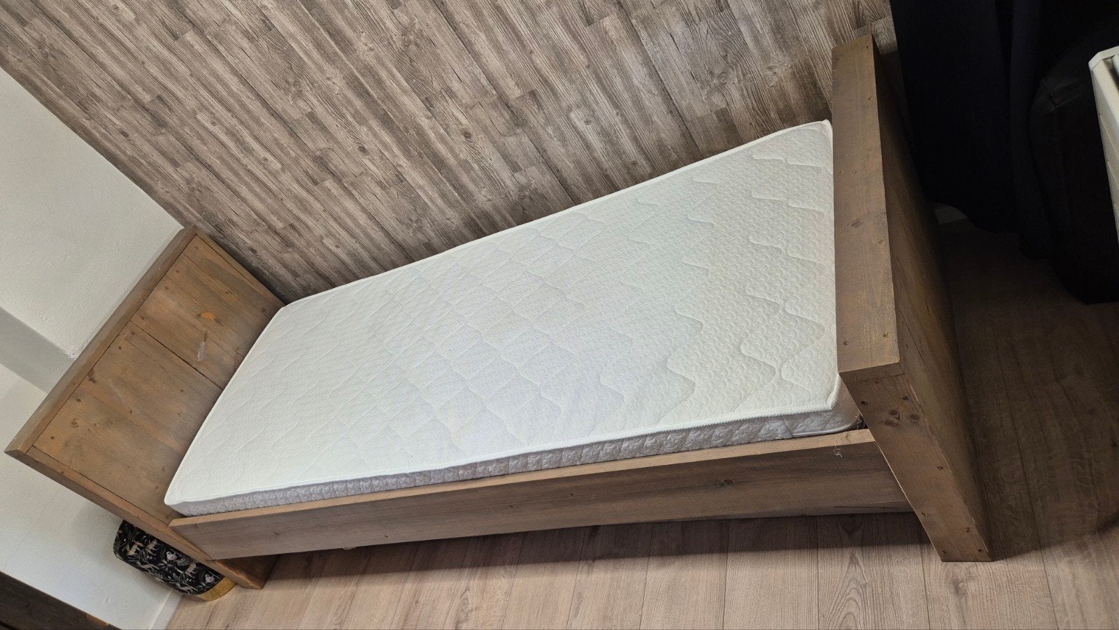 1 persoonsbed 80x200 met opberglades, Huis en Inrichting, Ophalen, Steigerhout
