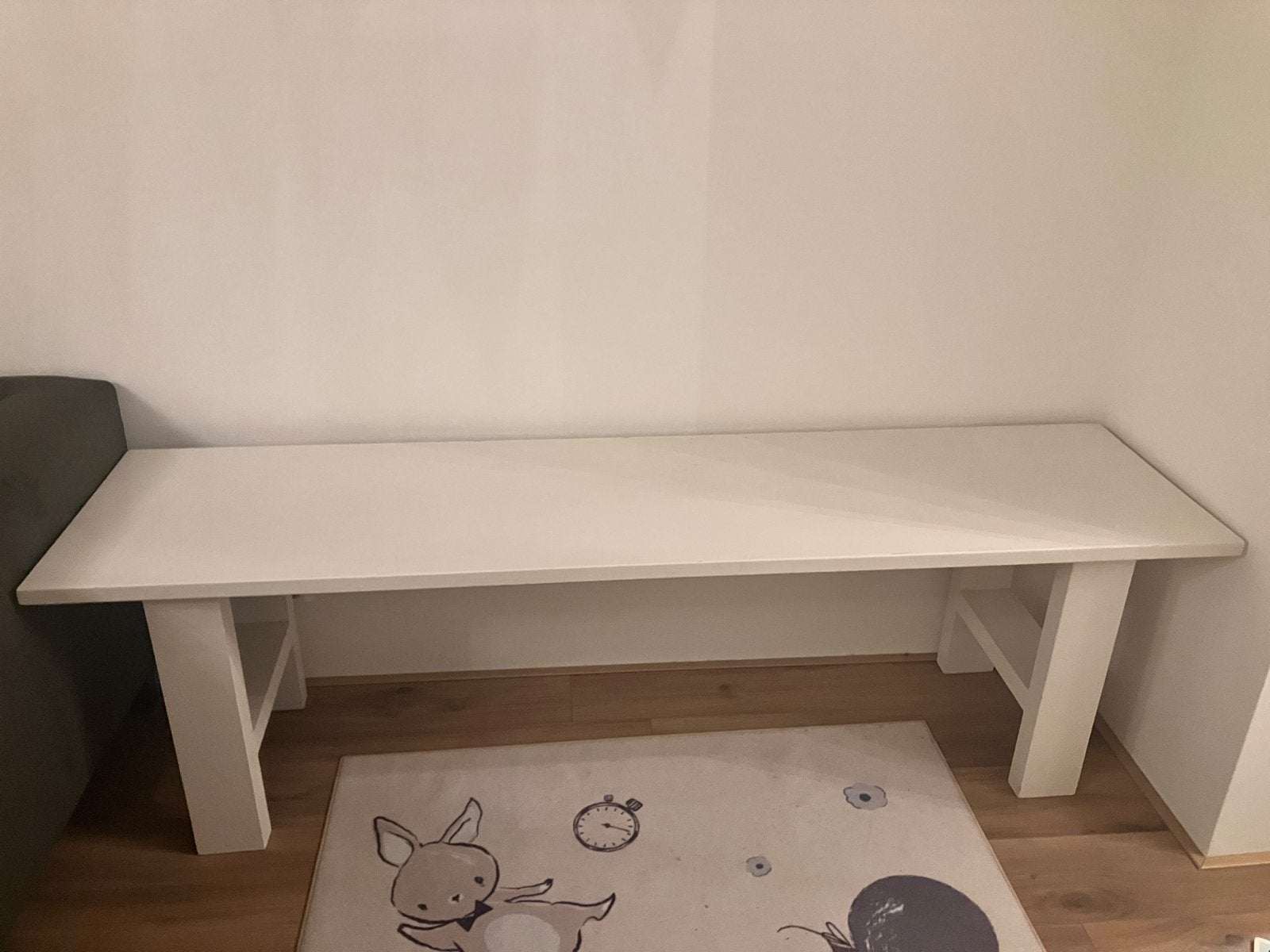 Stevige houten speeltafel / dressoir (opknapper), Huis en Inrichting, Ophalen, Gebruikt, 150 tot 200 cm, Rechthoekig