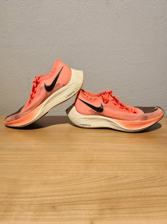 007. Nike VaporFly Next%, Sport en Fitness, Loopsport en Atletiek, Gebruikt, Verzenden, Hardlopen, Hardloopschoenen