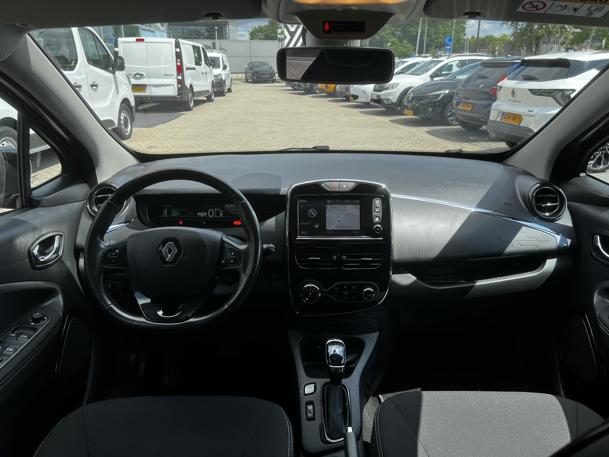 Renault ZOE R110 Limited 41 kWh (huur accu) | SOH 91% |, Auto's, Stof, Gebruikt, 41 kWh, Met garantie (alle)