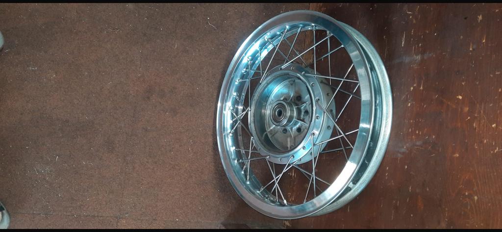 Velgen akront 18 inch suzuki t500 gt 500 classic racer, Ophalen, Gebruikt