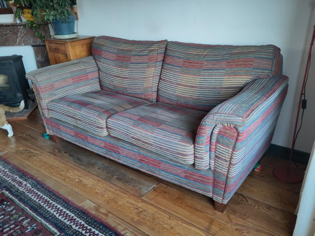 Gebruikte design bank met kattenkrabsporen, Huis en Inrichting, Banken | Sofa's en Chaises Longues, Ophalen, Gebruikt, Design