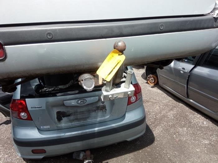 Trekhaak van een Hyundai Matrix, Gebruikt, -, -, Ophalen of Verzenden