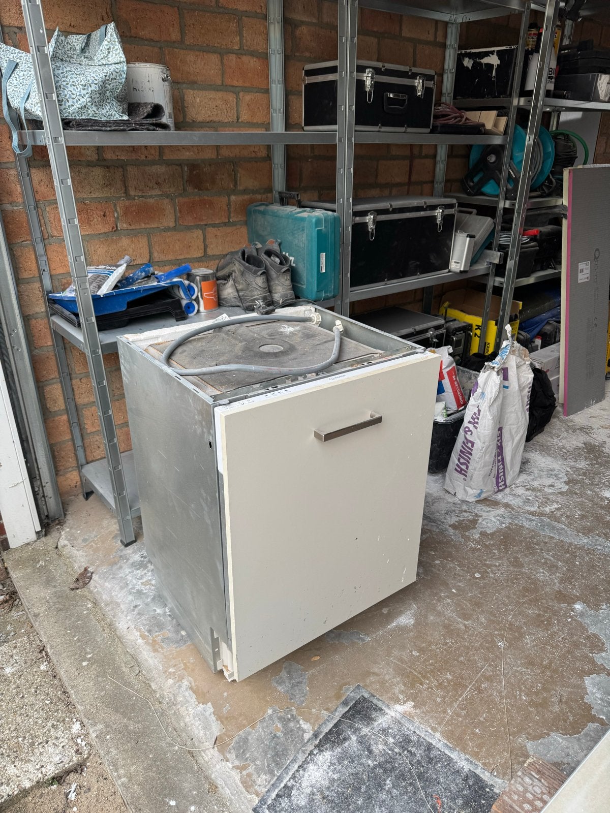 Indesit vaatwasser - Gebruikt, goede staat, Gebruikt, Minder dan 85 cm, Ophalen of Verzenden, Inbouw
