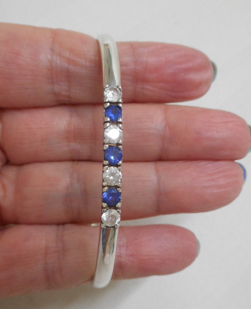 Zilveren slavenarmband met saffier nr.1451, Sieraden, Tassen en Uiterlijk, Verzenden, Zo goed als nieuw, Met edelsteen, Zilver