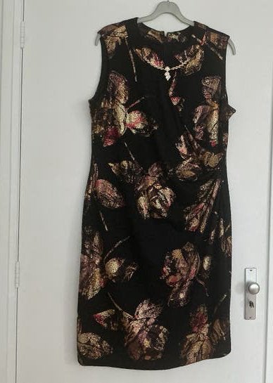 Zwart Jurkje met Gouden Bloemenprint van JOSEPH RIBKOFF., Kleding | Dames, Ophalen of Verzenden, Zo goed als nieuw, Zwart, Jurk
