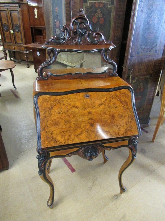 Oer 08908 antiek Willem III klepbureau met opzet en snijwerk, Ophalen