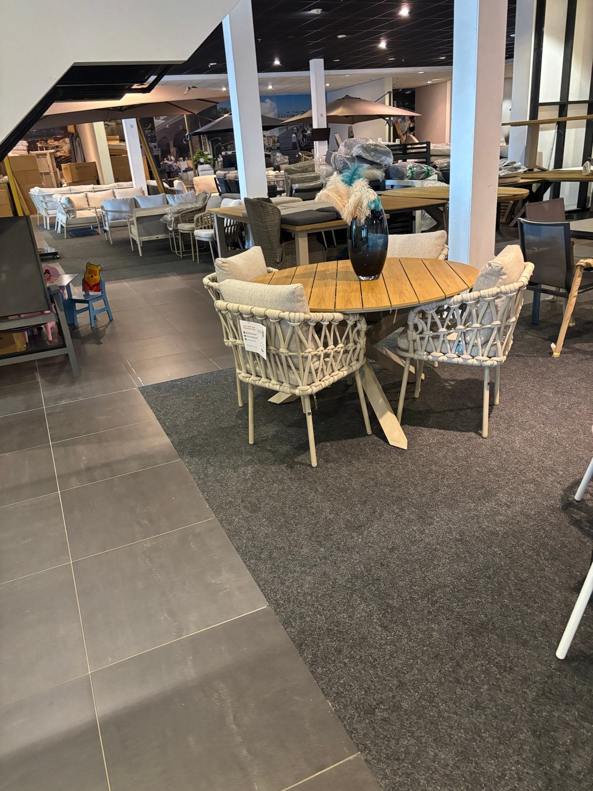 Stijlvolle Tuinset met Ronde polywood Tafel en Stoelen, Ophalen, 4 zitplaatsen, Eettafel, Teakhout