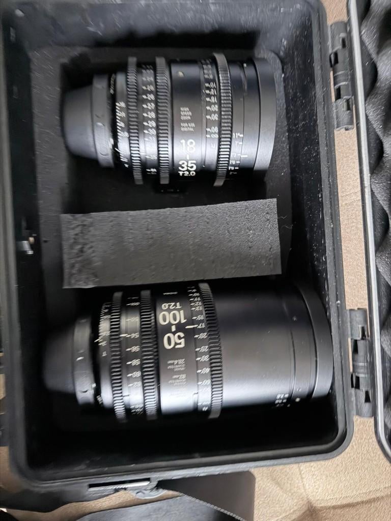 Sigma Cine Zoom Set 18-35mm T2 + 50-100mm T2 – PL Mount, Ophalen of Verzenden, Zo goed als nieuw, Standaardlens, Zoom