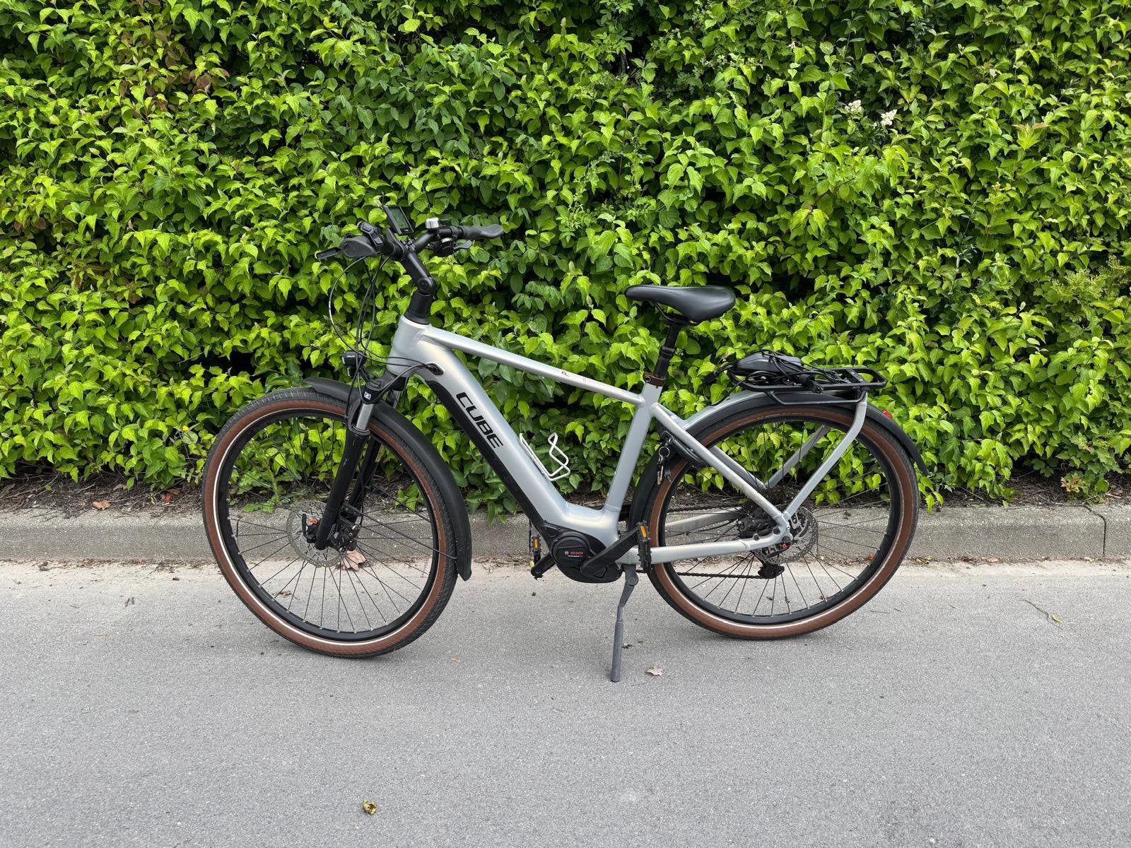 Cube touring pro (bosch performance line motor), Fietsen en Brommers, Elektrische fietsen, Zo goed als nieuw, Cube, 51 tot 55 cm