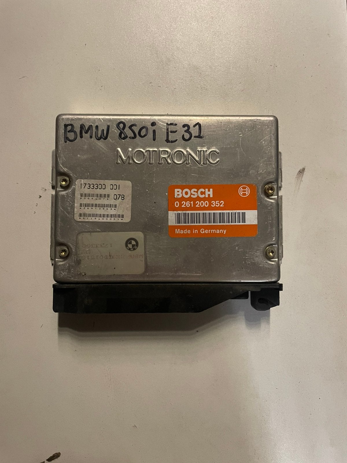 Bmw 750i (E32) /850i (E31) 5.0i V12 (M70B50M) 0261200352 Ecu, Ophalen of Verzenden