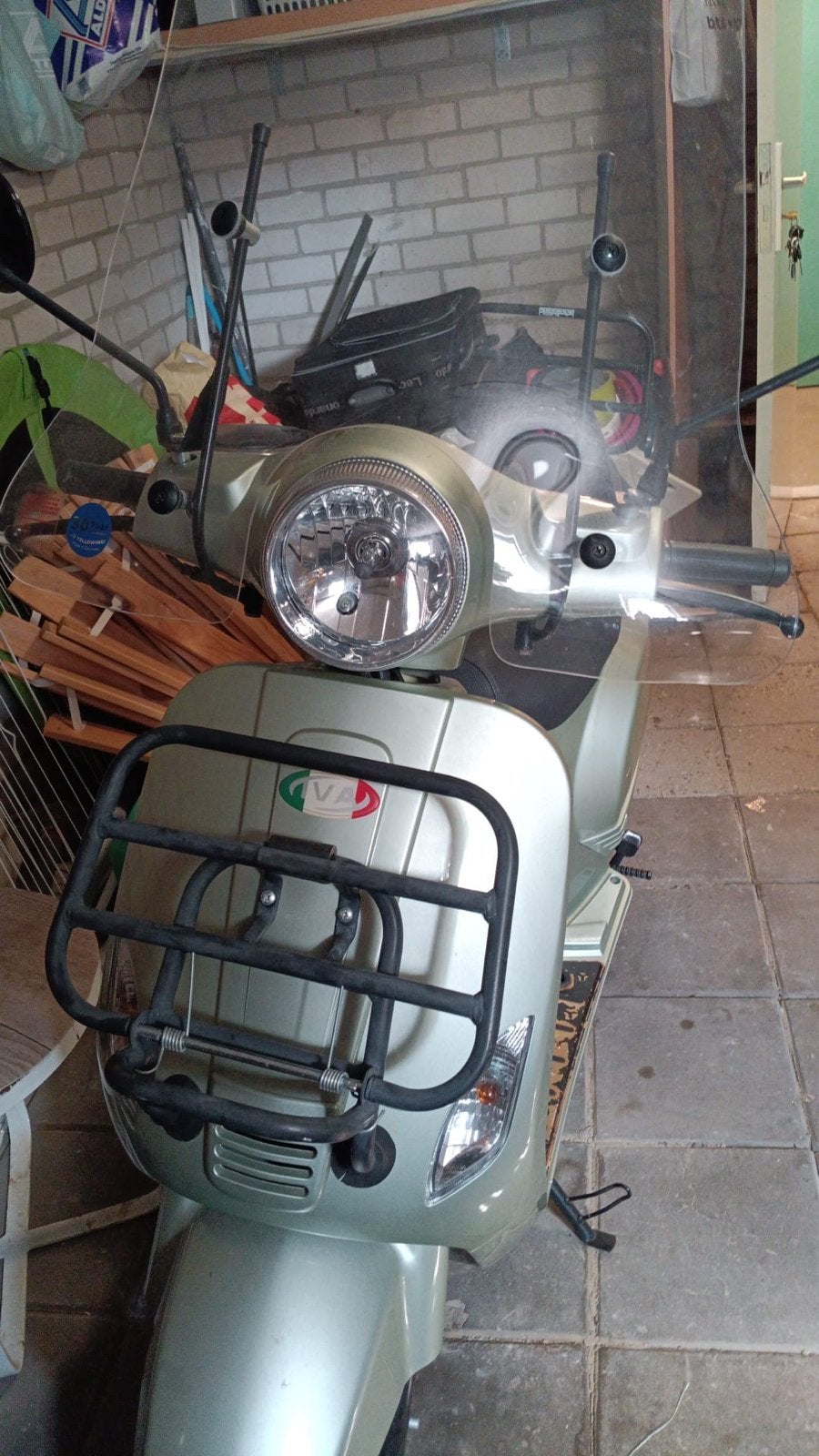 AGM Scooter - Zo goed als nieuw, lage kilometerstand, Ophalen of Verzenden, Zo goed als nieuw, Benzine, Overige merken