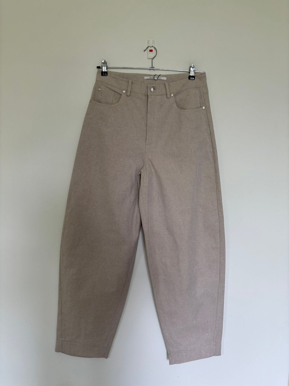 Barrel trousers second female L/40, Kleding | Dames, Maat 38/40 (M), Beige, Ophalen of Verzenden, Zo goed als nieuw
