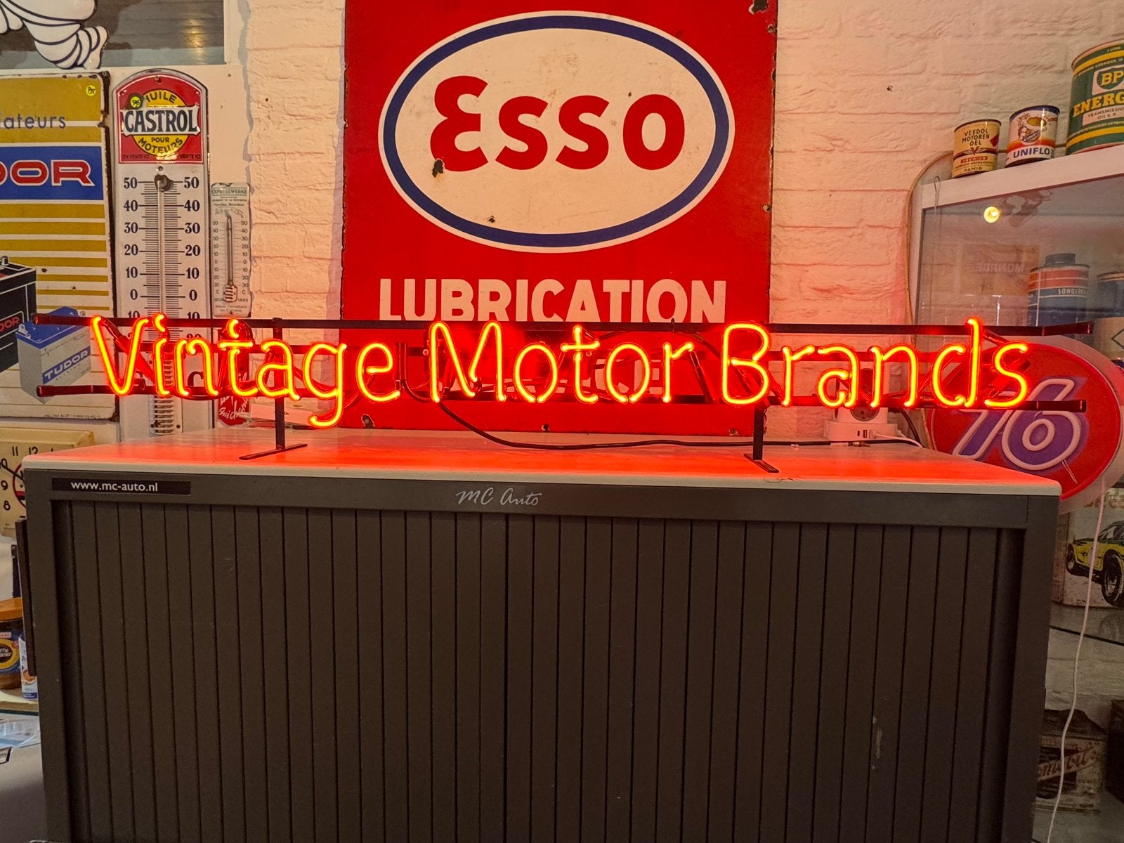 Vintage Motor Brands Neon Reclamebord, Ophalen, Gebruikt, ., Lichtbak of (neon) lamp