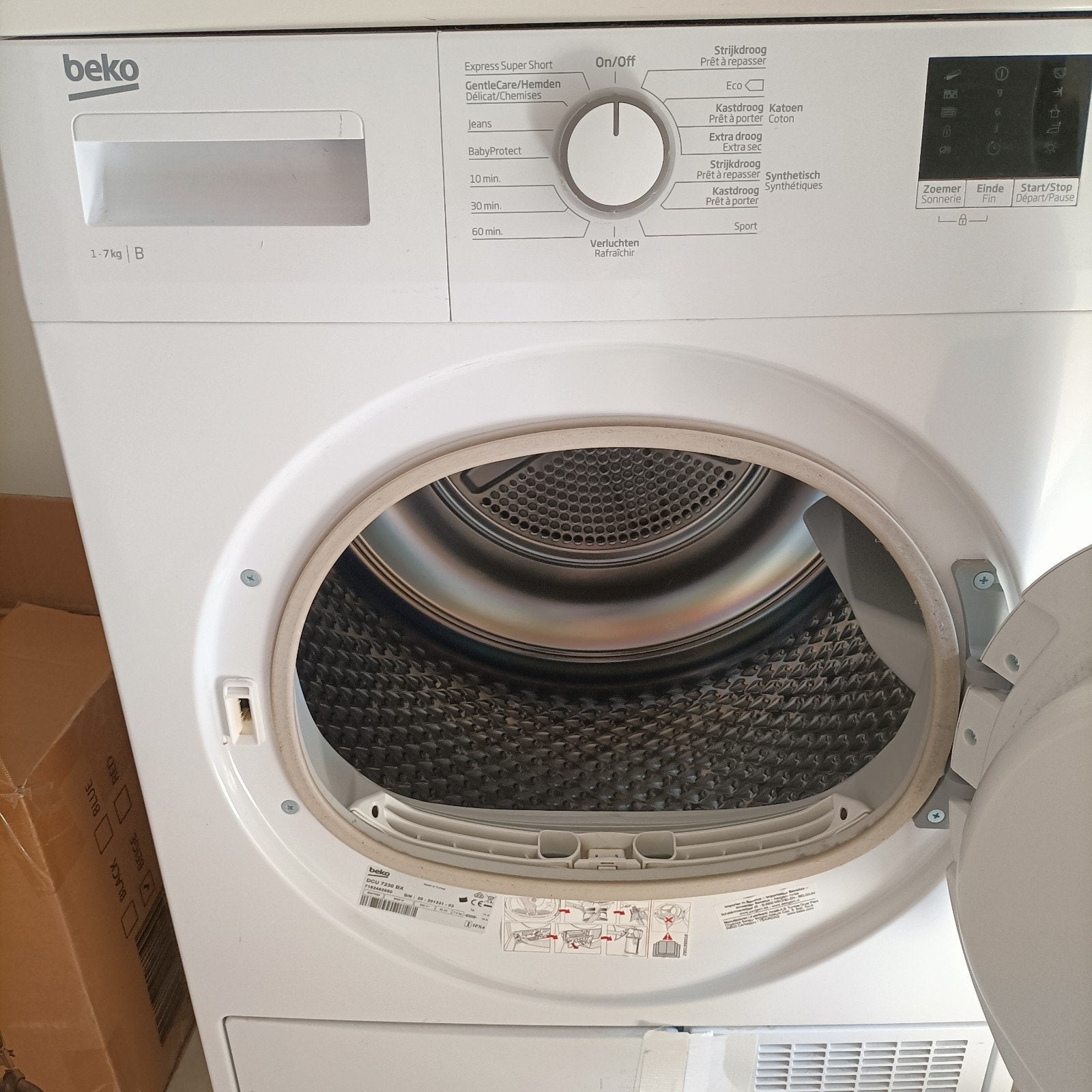 Beko condens-wasdroger, Witgoed en Apparatuur, Wasdrogers, Ophalen, 6 tot 8 kg, Gebruikt, 85 tot 90 cm