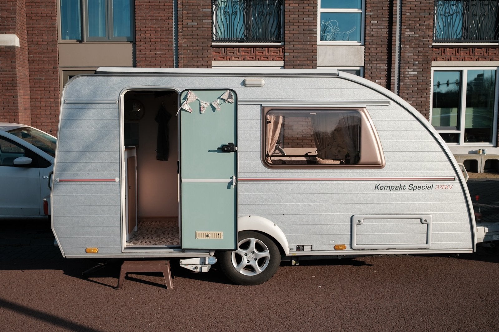 Kip Kompakt 37ek uit 2002, Caravans en Kamperen, Mover, Standaardzit, Kip, Tot en met 2