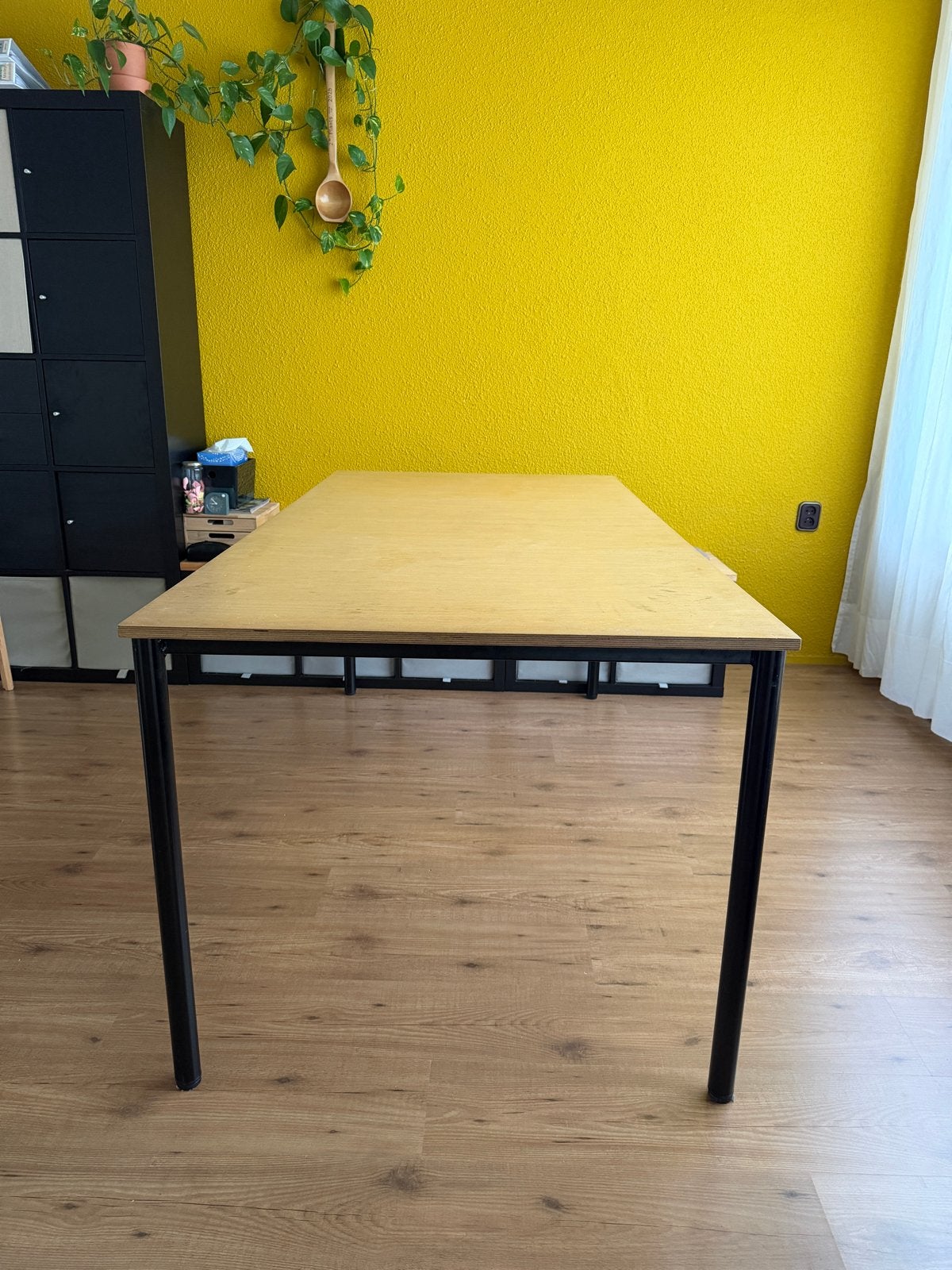 Robuuste kantinetafel met berken multiplex blad, Ophalen, Gebruikt, 50 tot 100 cm, 150 tot 200 cm