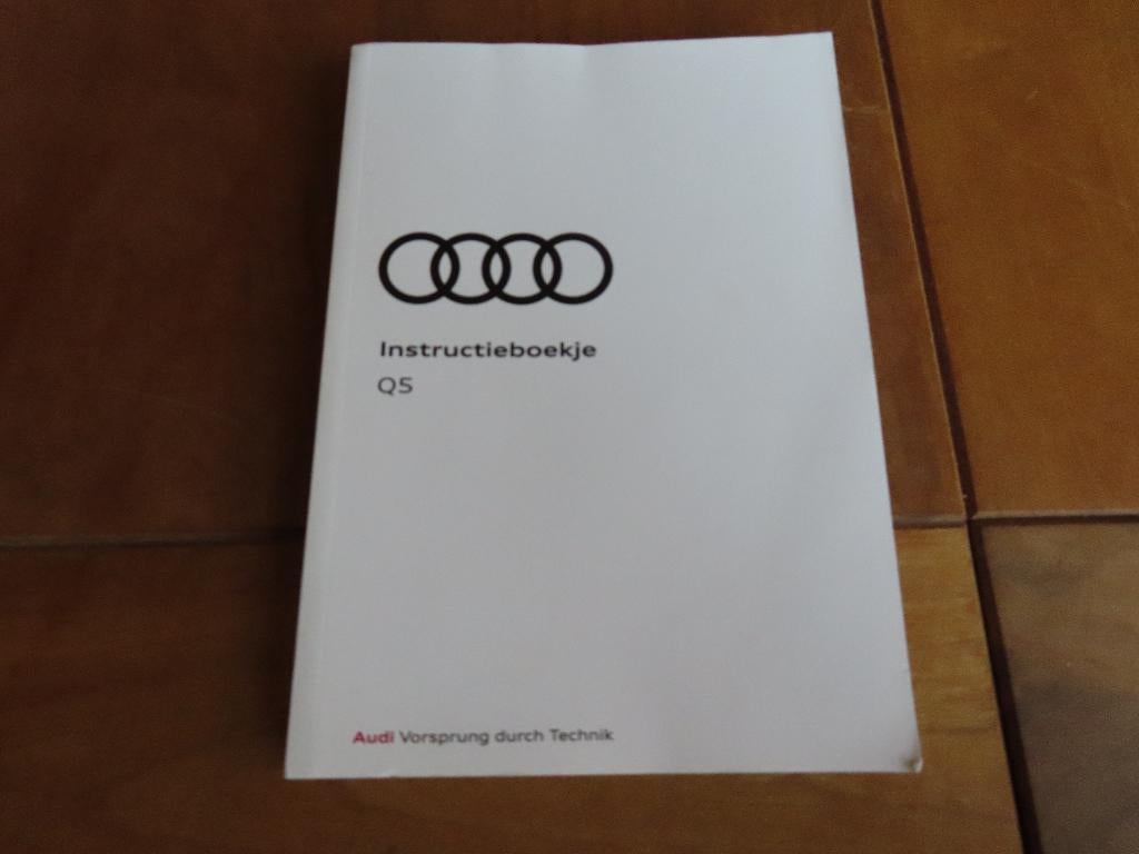 Instructieboek Audi Q5, Q5 Sportback, Audi SQ5 TDi 2022, Ophalen of Verzenden