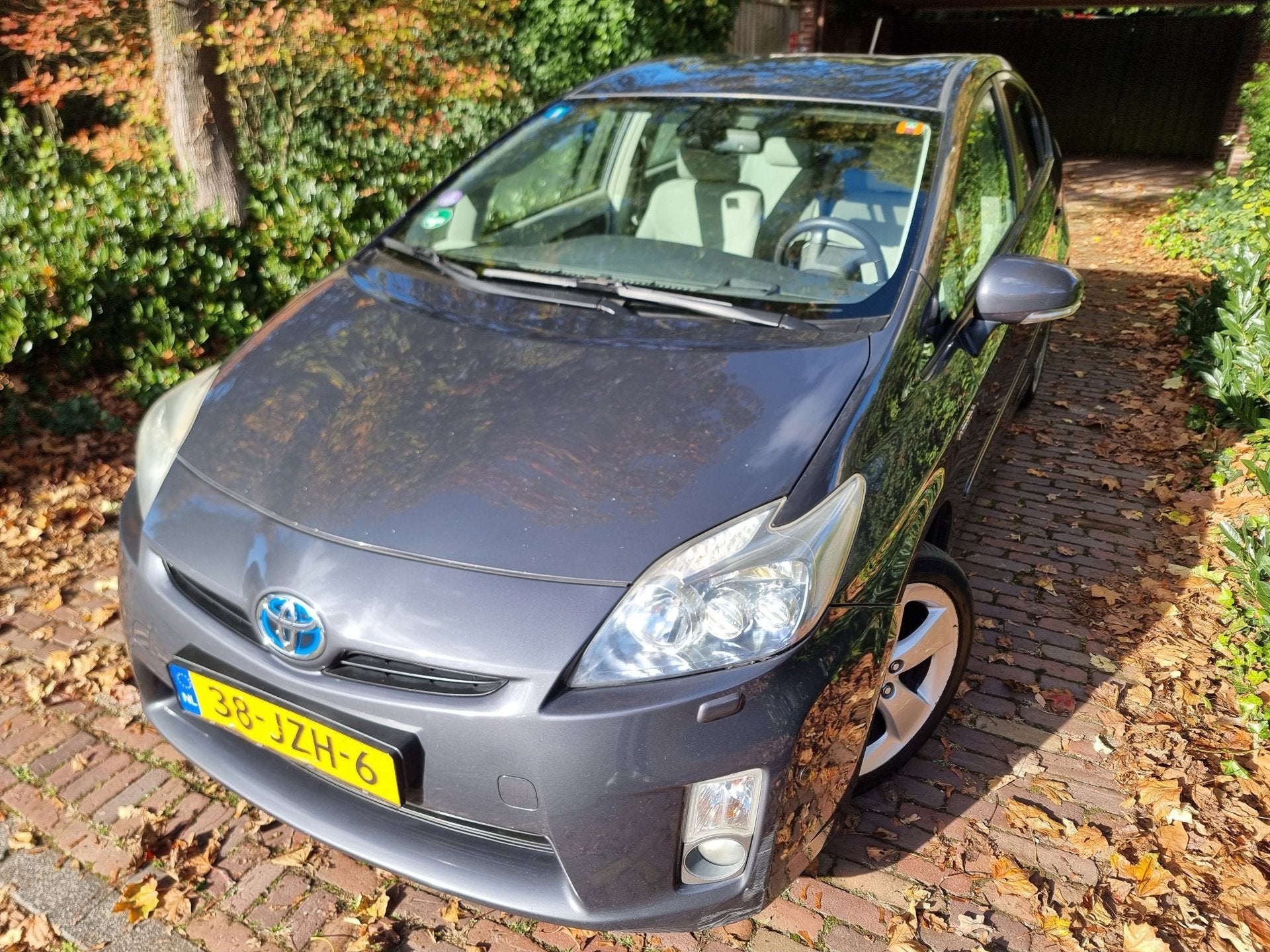 Toyota Prius 1.8 Dynamic Xenon/Navi EXPORT/HANDEL, Auto's, Gebruikt, 4 cilinders, Origineel Nederlands, Bedrijf