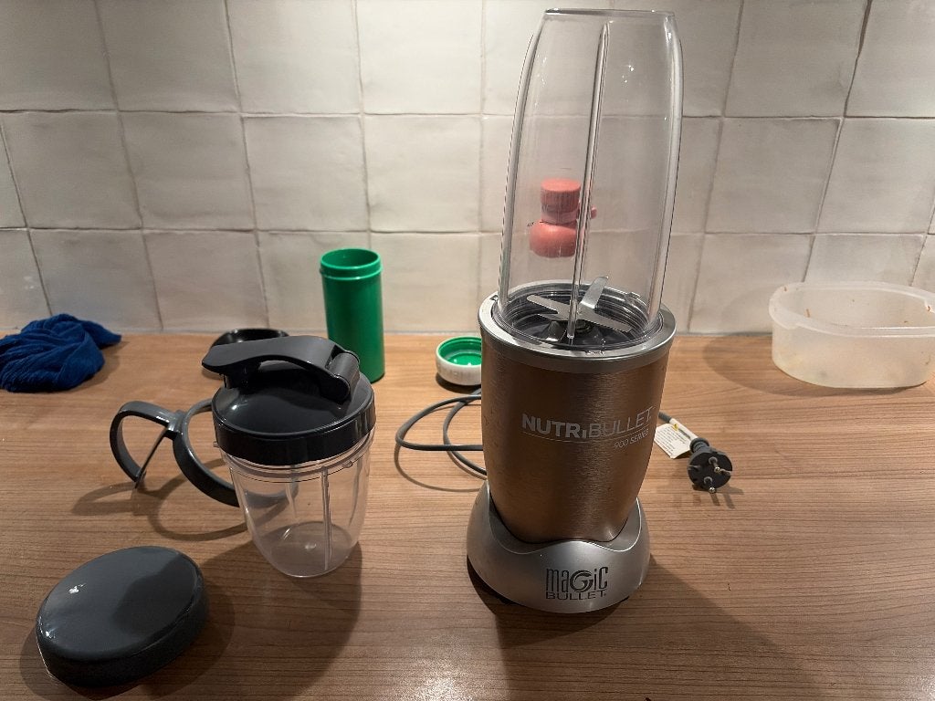 Nutribullit 900watt, Witgoed en Apparatuur, Blenders, Ophalen, Gebruikt, Blender