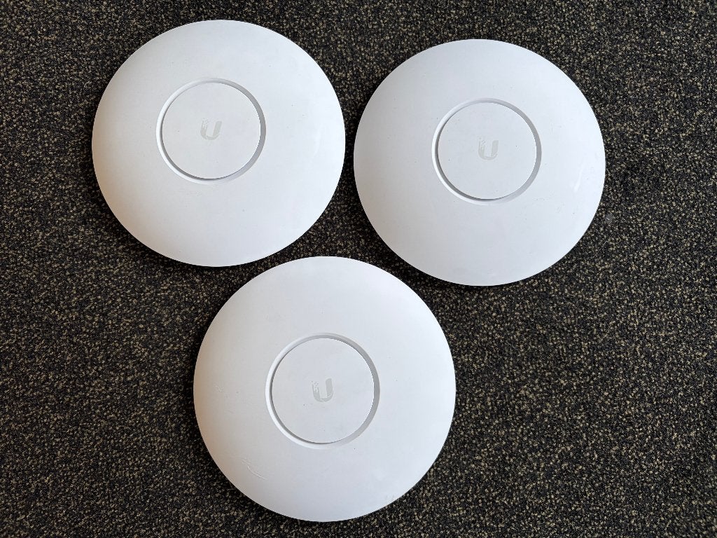 Ubiquiti UniFi AP AC Pro accesspoints (3 stuks), Computers en Software, Ophalen of Verzenden, Gebruikt, UniFi Ubiquiti