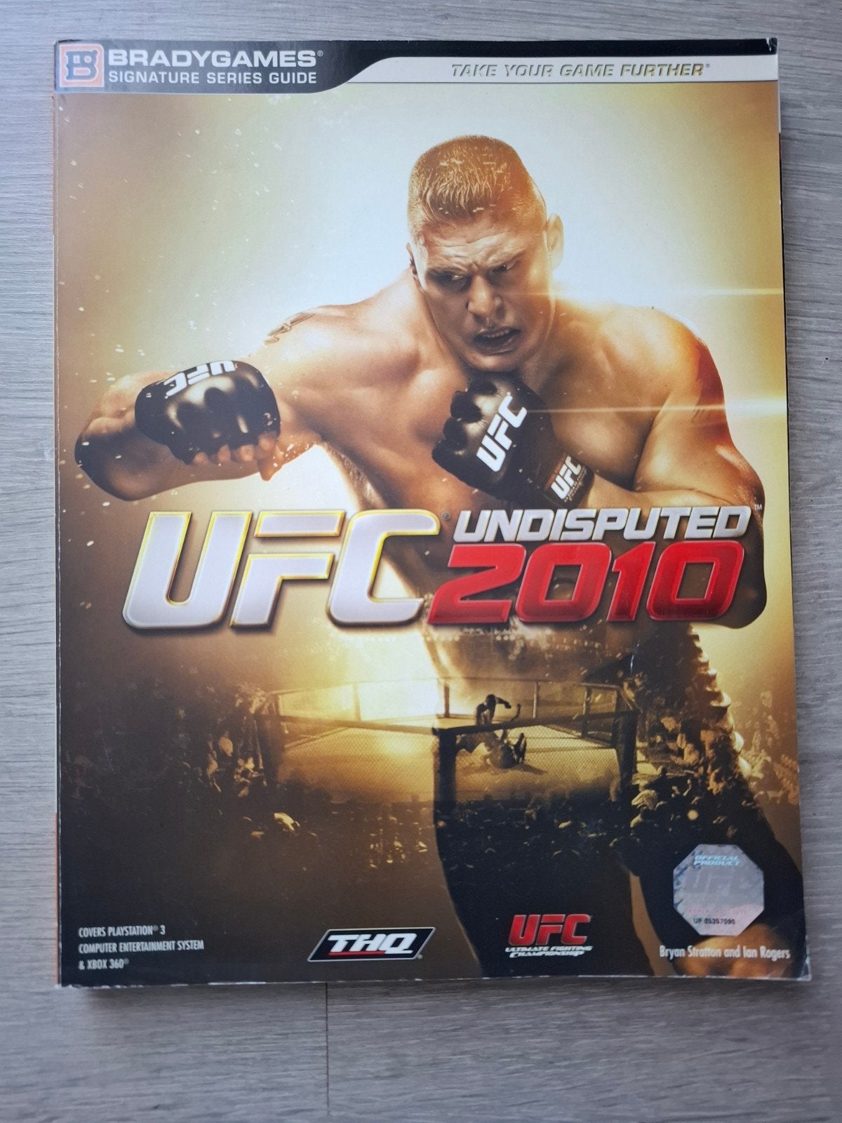UFC Undisputed 2010 BradyGames Signature Series Gids, Ophalen, Gebruikt, Vechten, 1 speler
